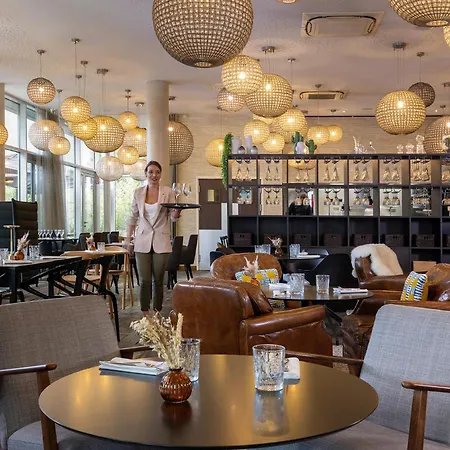 Western Isidore Otel 4*