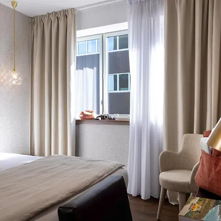 Otel Western Isidore Saint-Jacques-de-la-Lande